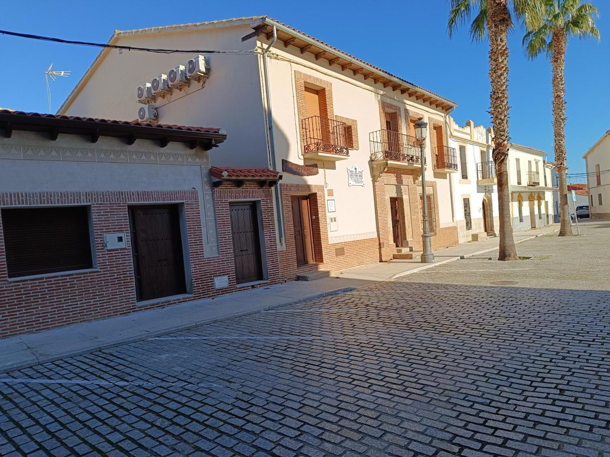Casa Rural El Botanico Casatejada エクステリア 写真